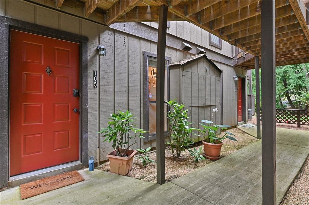 105 River Run Dr., Atlanta, GA 30350