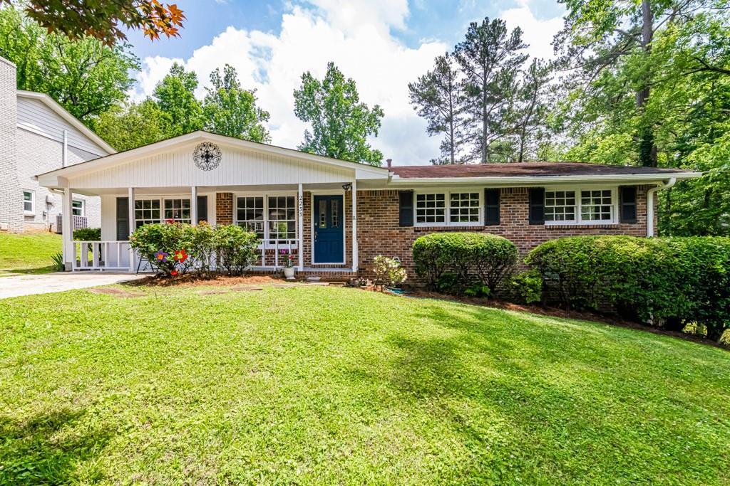 2233 Dogwood Ln., Atlanta, GA 30345