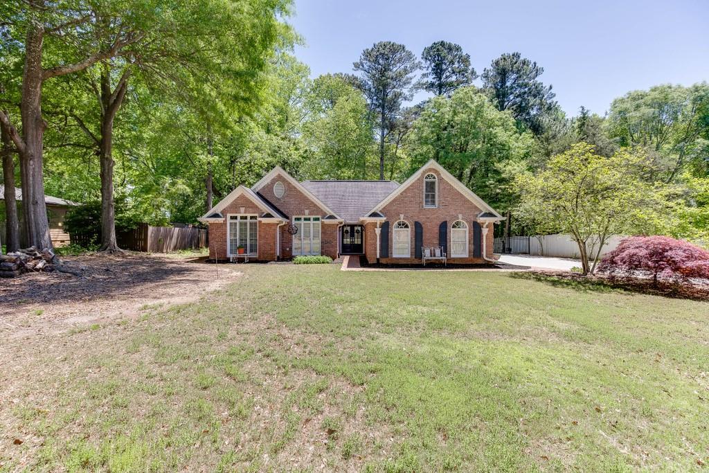 1095 Whitehead Rd., Sugar Hill, GA 30518