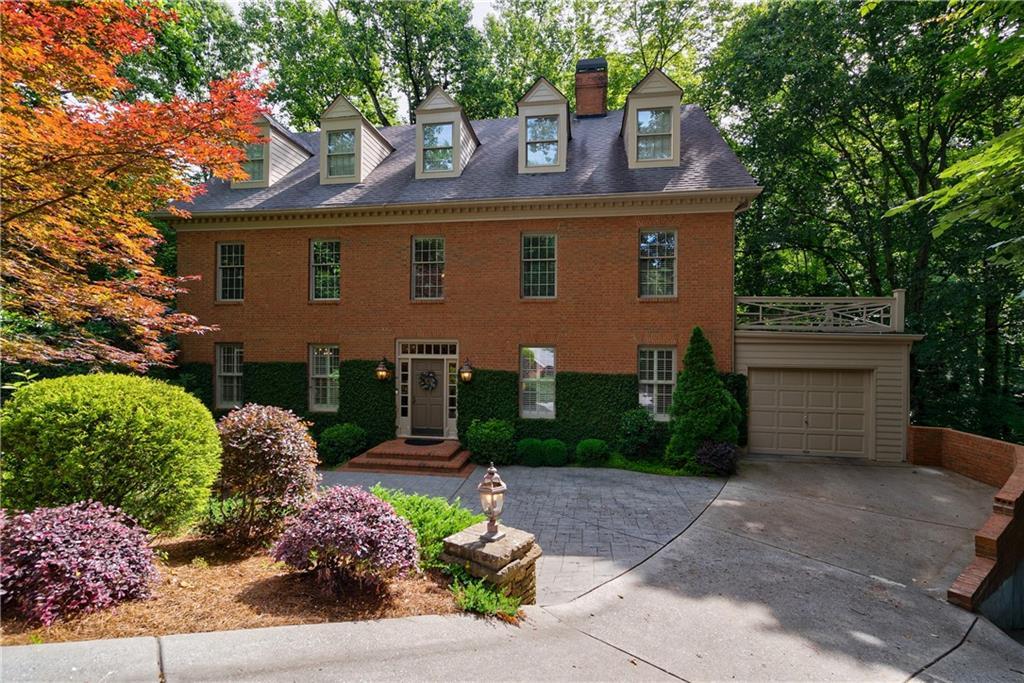 960 Winding Creek Tr., Atlanta, GA 30328
