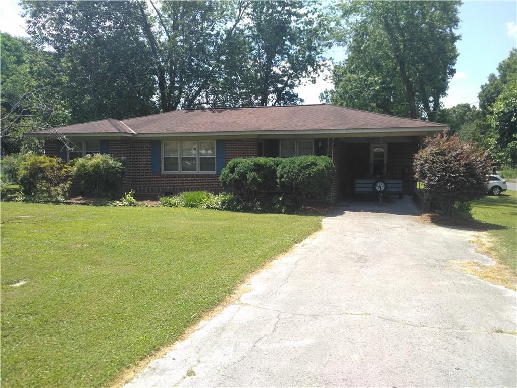 901 E May St., Calhoun, GA 30701