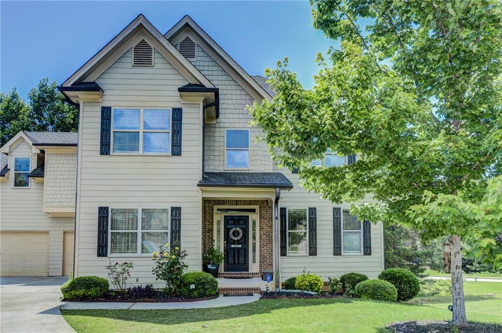 2618 Creek Rock Cir., Buford, GA 30519