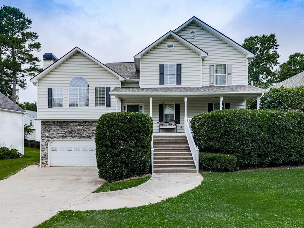 1027 Foxhollow Tr., Canton, GA 30115