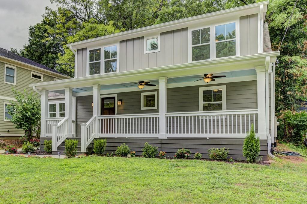 160 Rockyford Rd., Atlanta, GA 30317