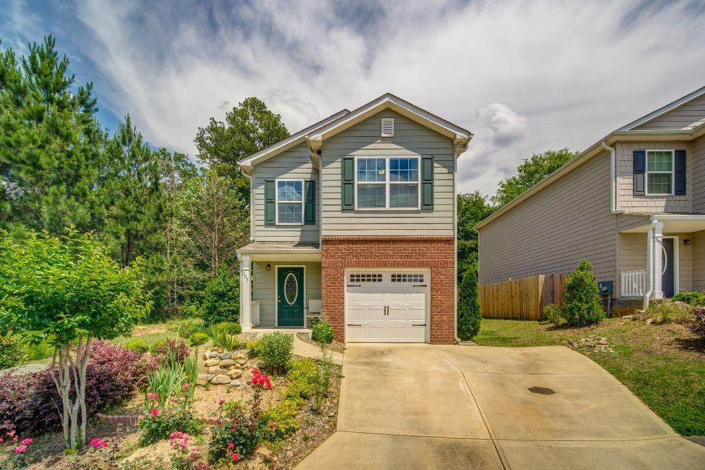 303 Village Chase, Woodstock, GA 30188