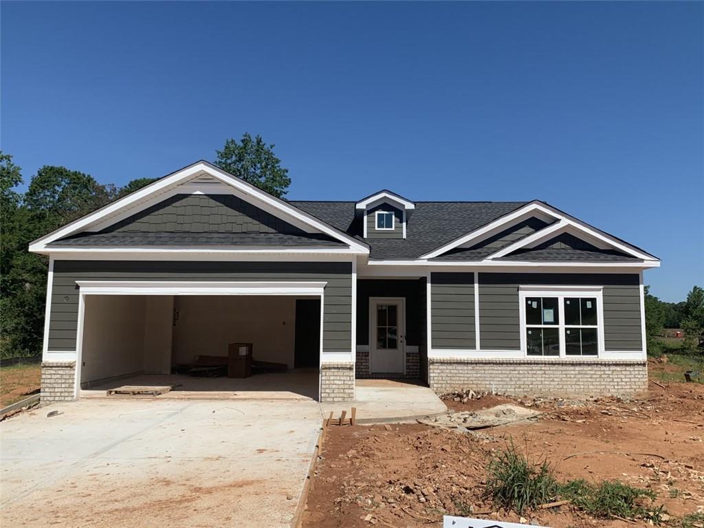 201 Stonecreek Bend, Monroe, GA 30655