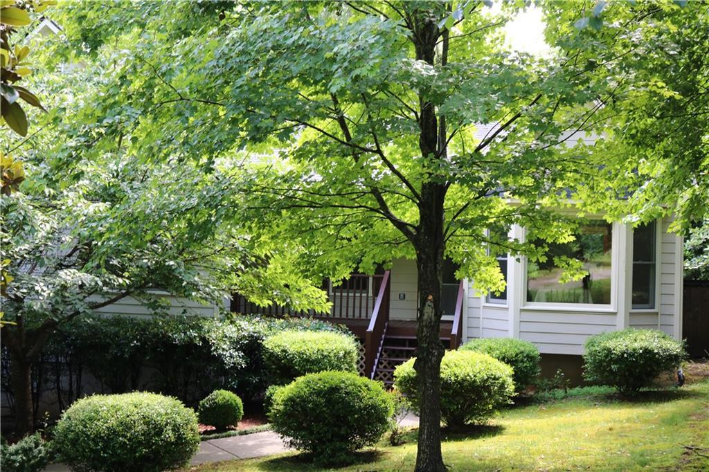217 Smokestack Ridge, Fairmount, GA 30139