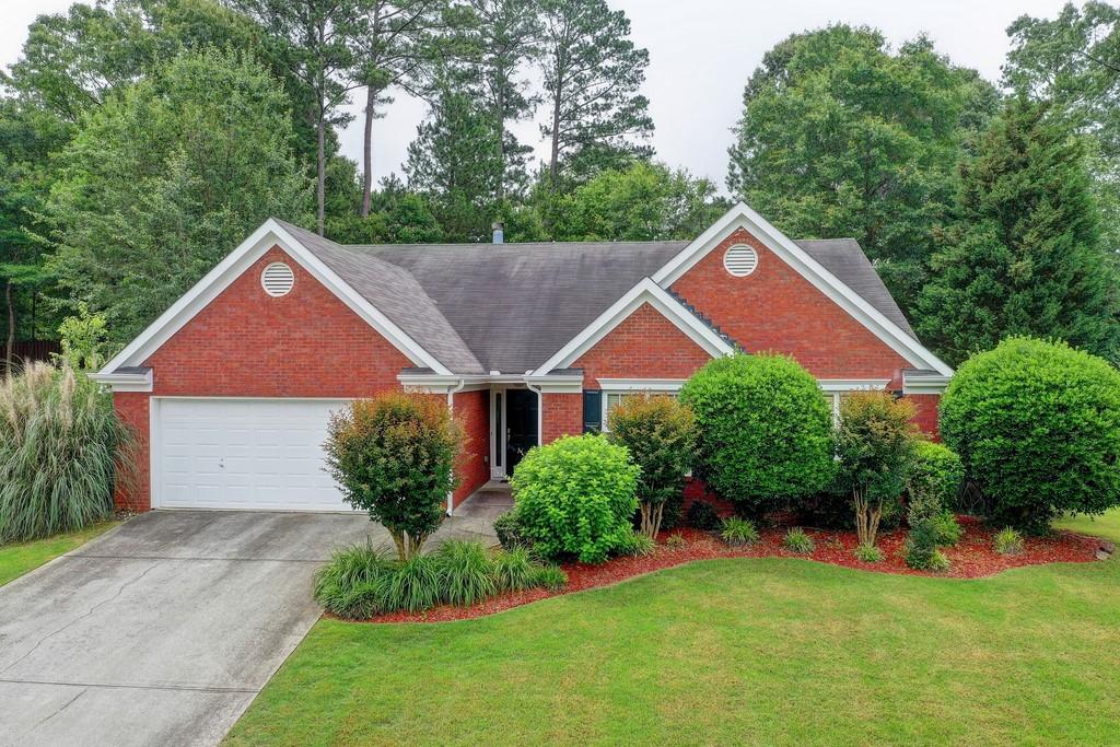 2285 Cobble Creek Ln., Grayson, GA 30017
