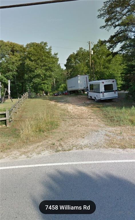 7458 Williams Rd., Flowery Branch, GA 30542