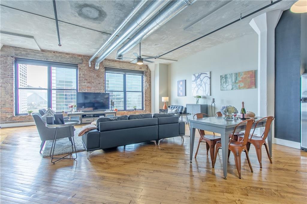 87 Peachtree St. #702, Atlanta, GA 30303