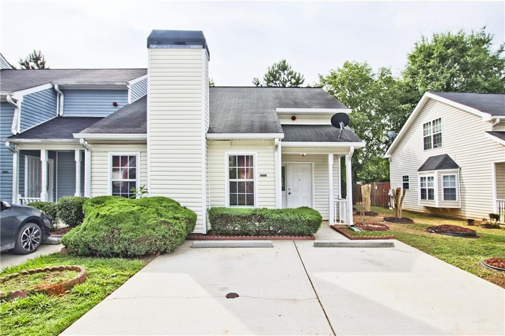 6451 Wellington Chase Ct., Lithonia, GA 30058