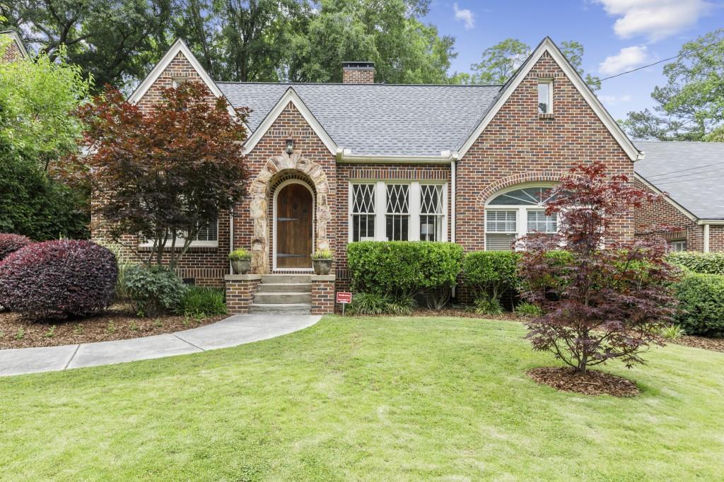 1138 Zimmer Dr., Atlanta, GA 30306