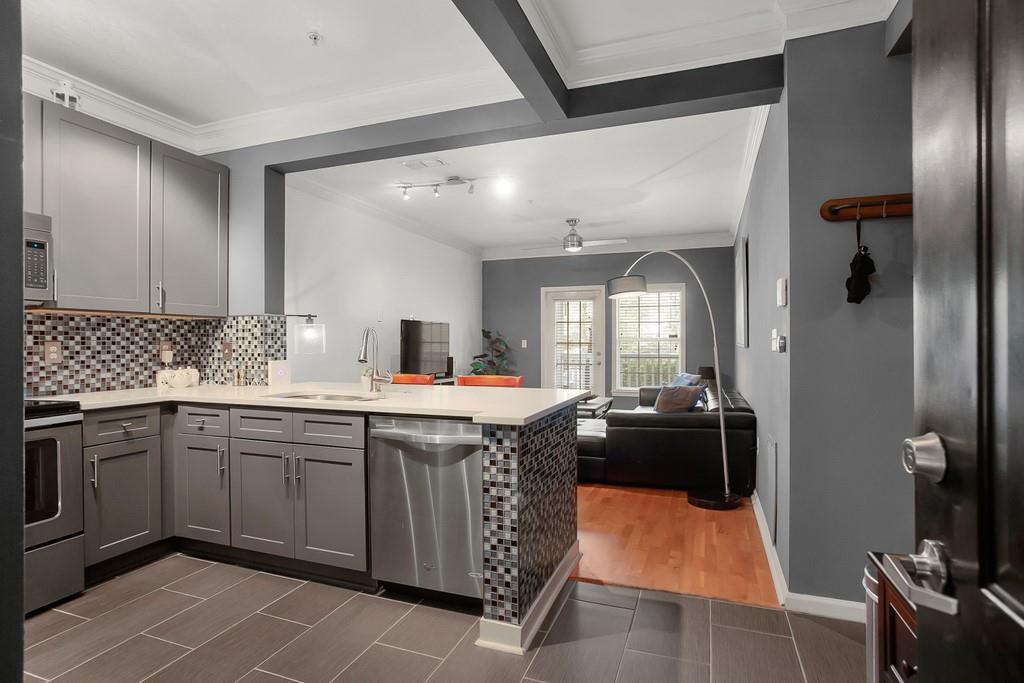 1120 Westchester Ridge, Atlanta, GA 30329