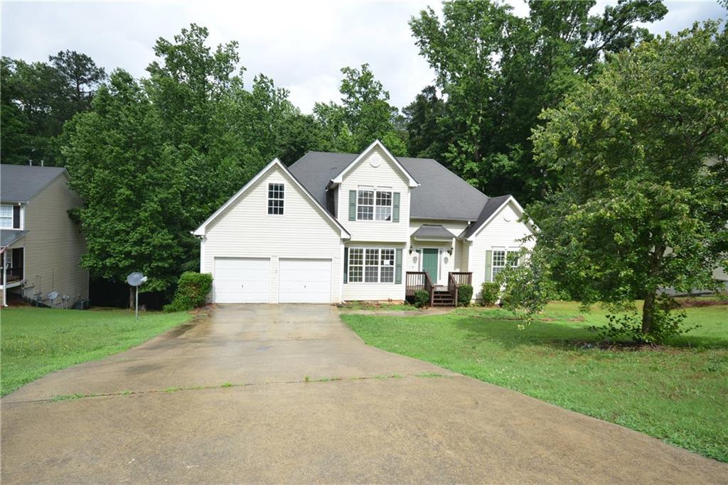 142 Oakridge Ct., Douglasville, GA 30134