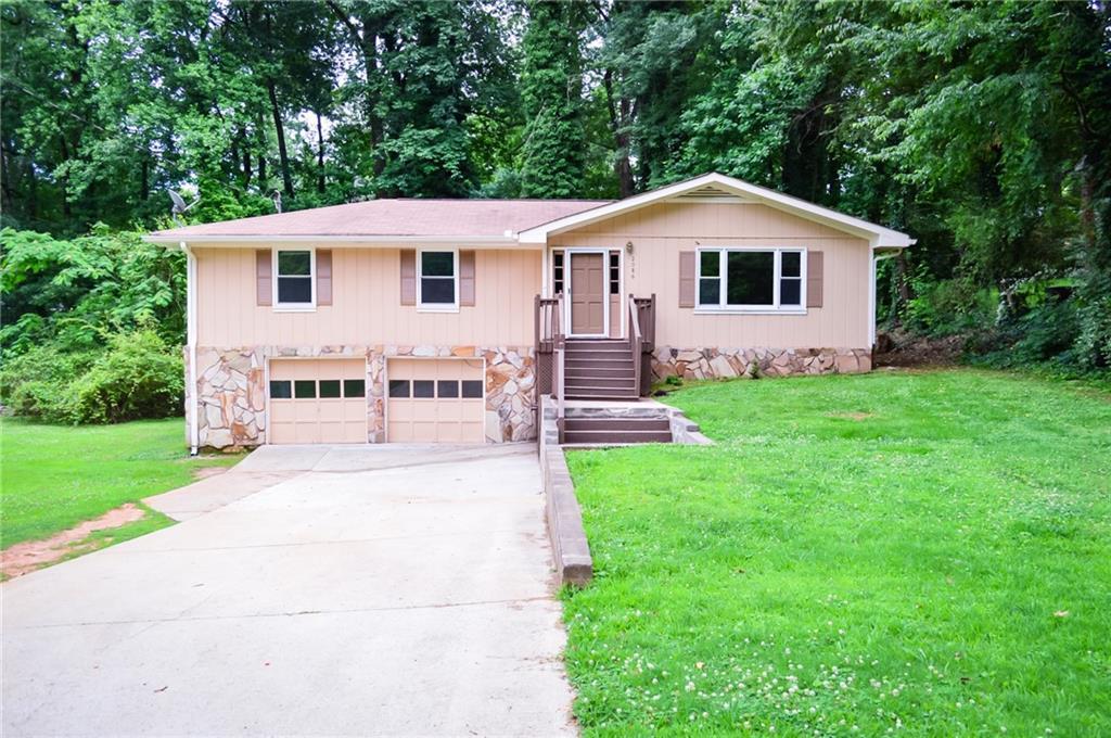 2086 Freywood Dr., Marietta, GA 30067