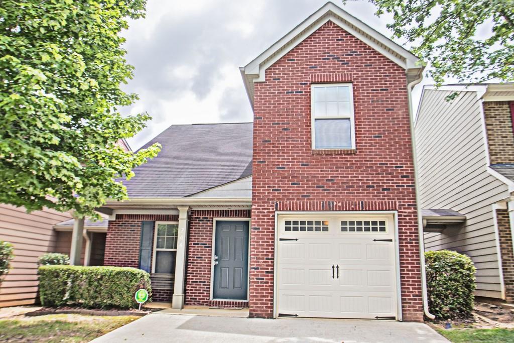 204 Ben Ln., Fairburn, GA 30213