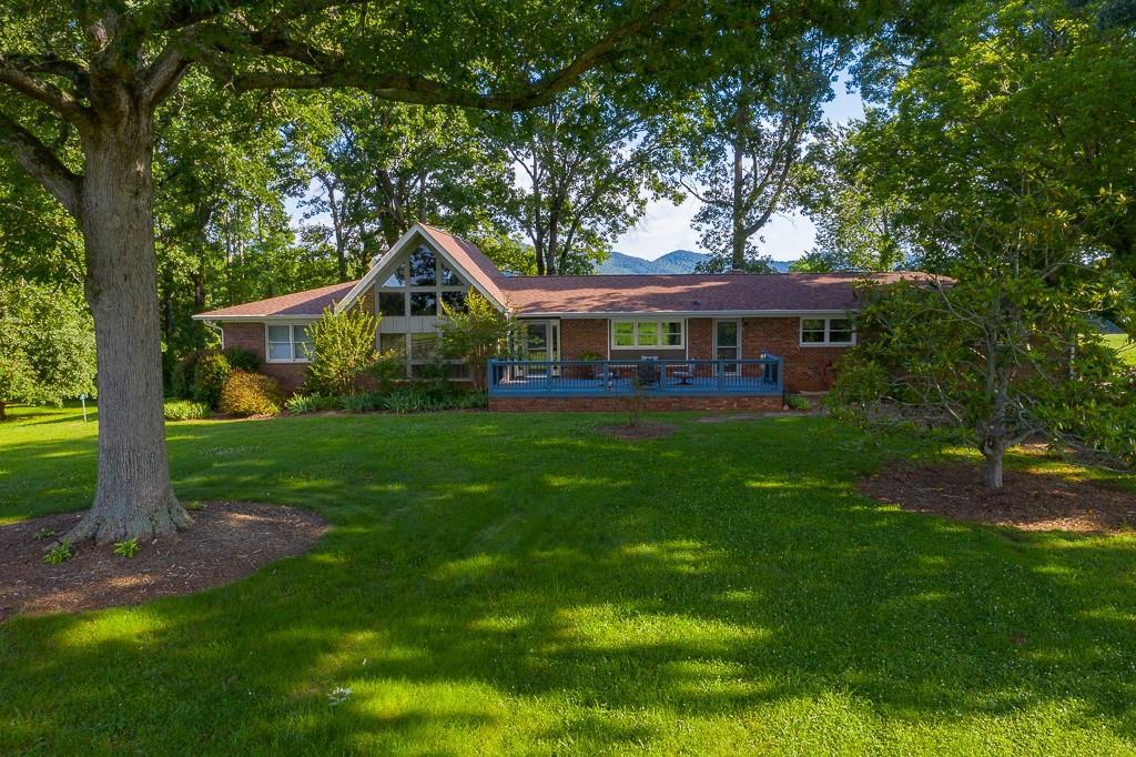 8520 Belton Bridge Rd., Lula, GA 30554