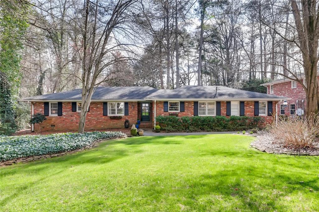 388 Cochran Dr., Atlanta, GA 30327