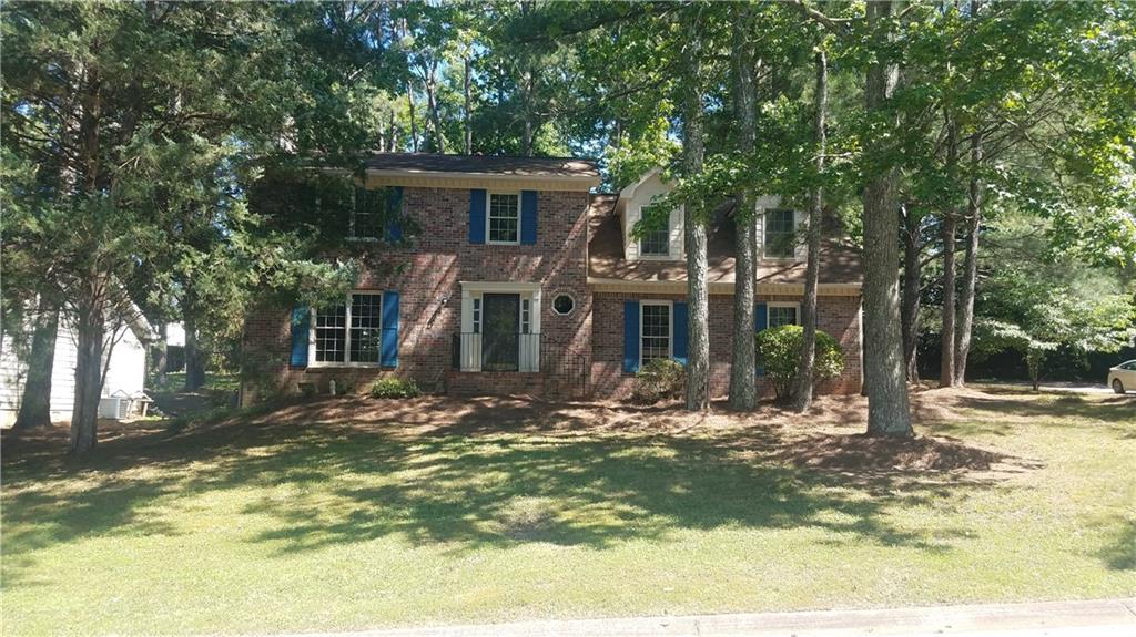 3698 Trenton Dr., Snellville, GA 30039