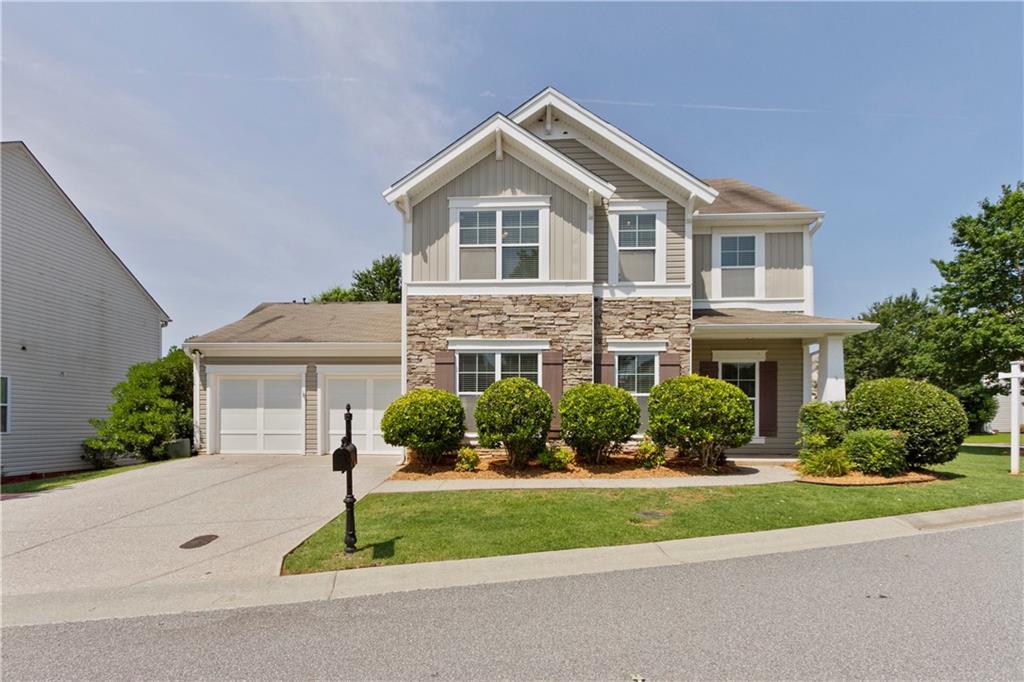 211 Quince Rd., Canton, GA 30114