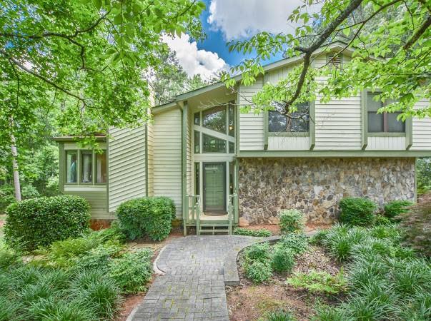 8618 Stone Creek Ct., Douglasville, GA 30135