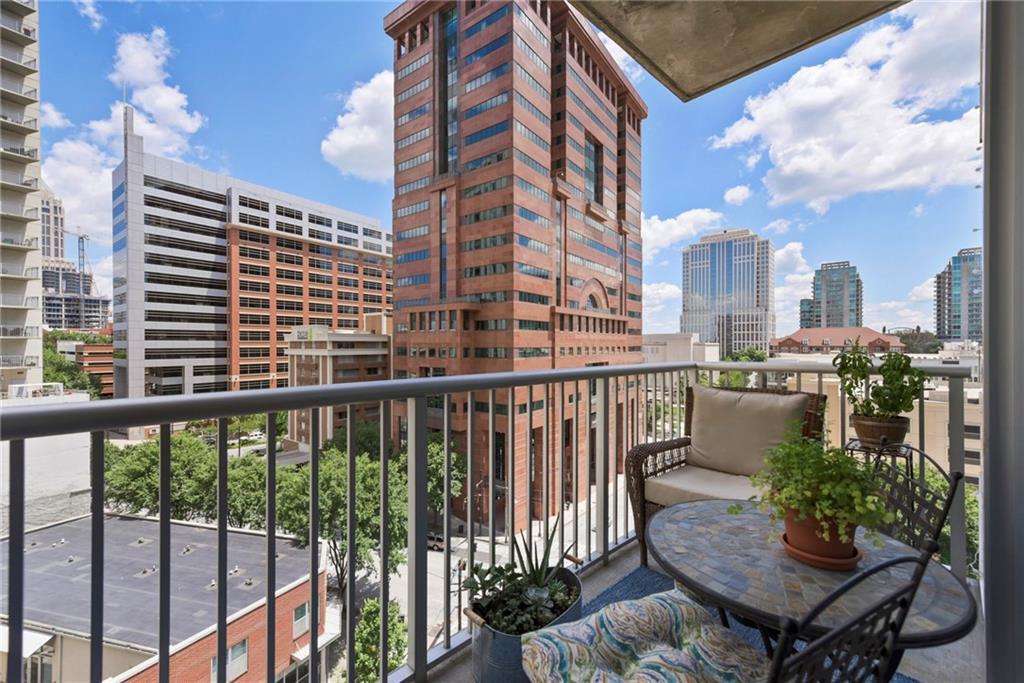 44 Peachtree Pl. #1031, Atlanta, GA 30309