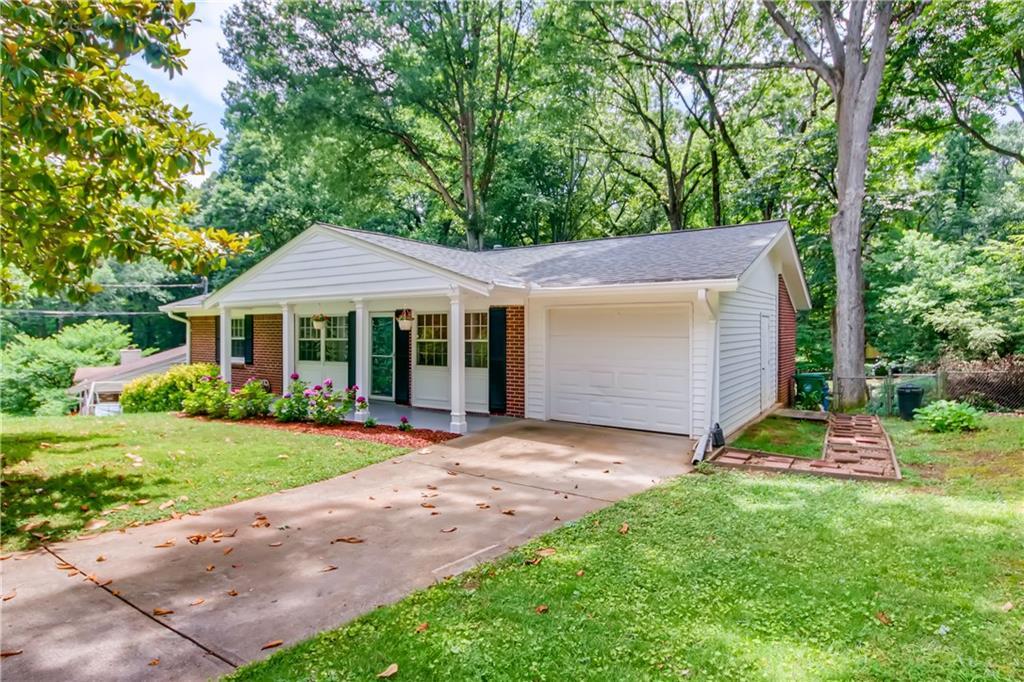 1031 Verdi Way, Clarkston, GA 30021