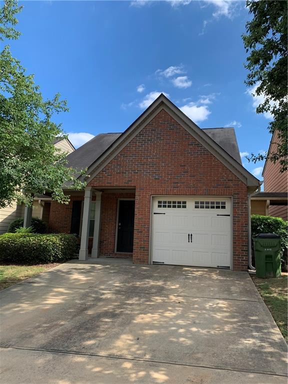 216 Ben Ln., Fairburn, GA 30213