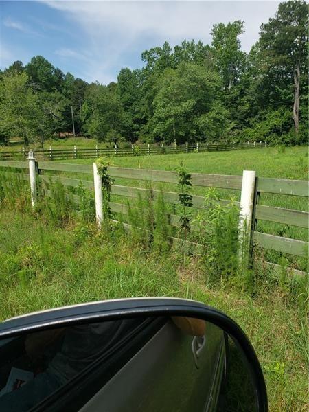 5578 Candler Creek Rd., Gillsville, GA 30543