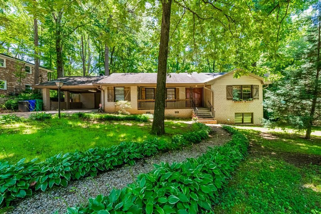 2737 Hawaii Ct., Decatur, GA 30033