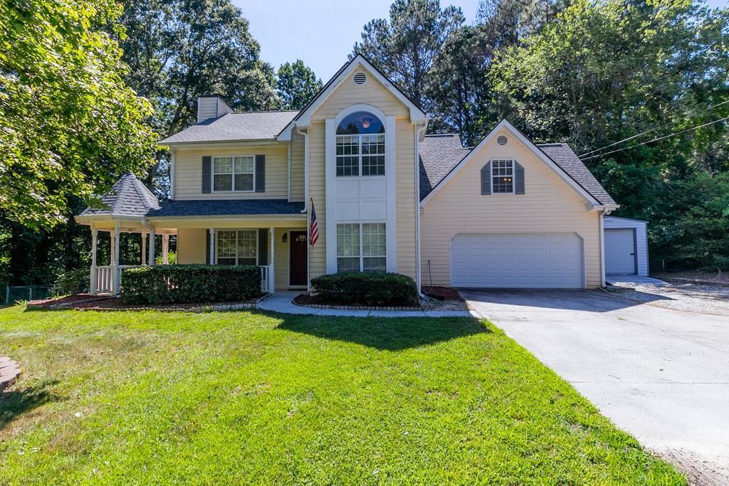 4745 Rabbit Farm Rd., Loganville, GA 30052