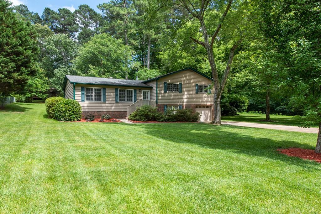 6420 Windsor Dr., Acworth, GA 30102