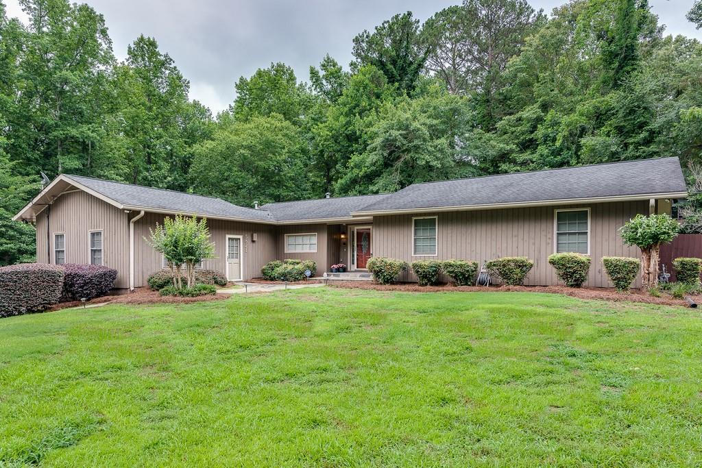 5821 Windermere Ct., Lithonia, GA 30038