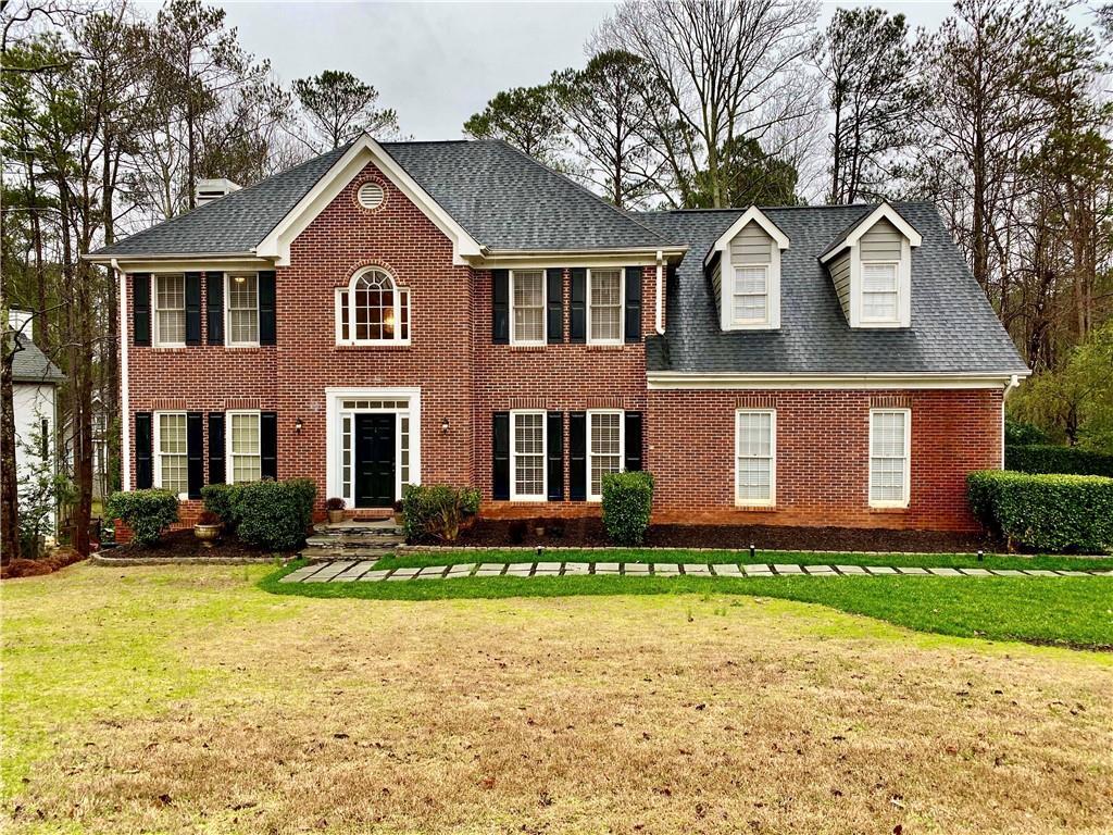 5345 Skidaway Dr., Alpharetta, GA 30022