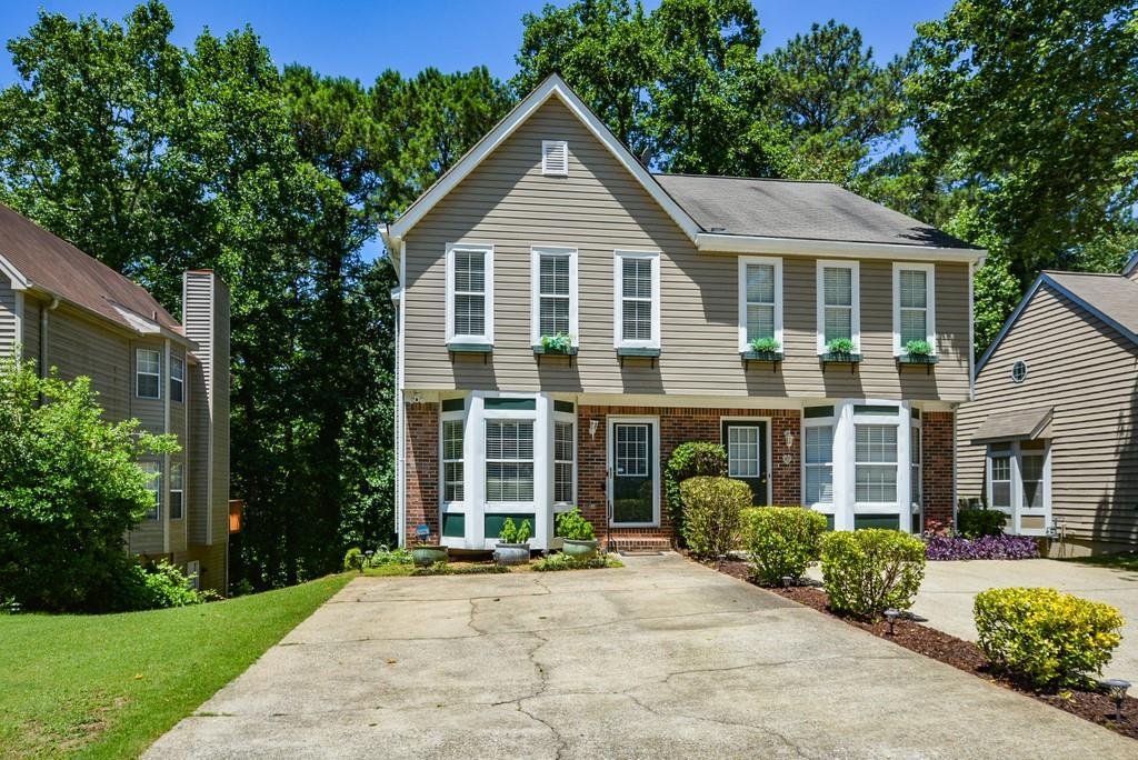 5182 Laurel Bridge Ct., Smyrna, GA 30082