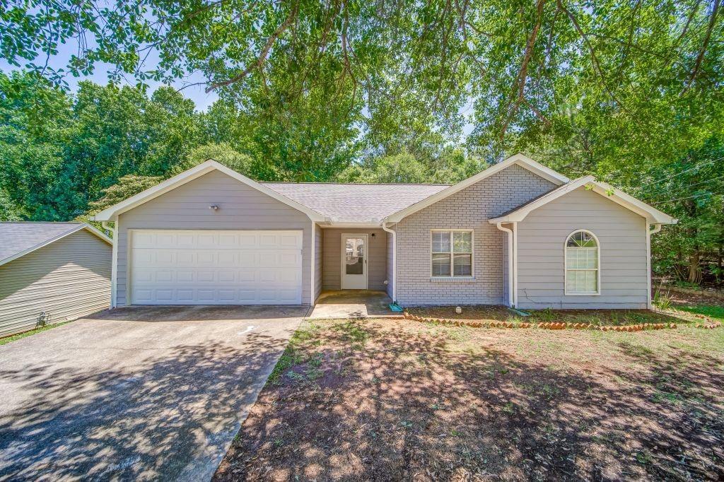 170 Rosewood Dr., McDonough, GA 30253