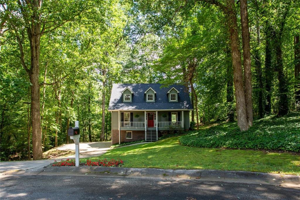 603 Colony Ct., Woodstock, GA 30188