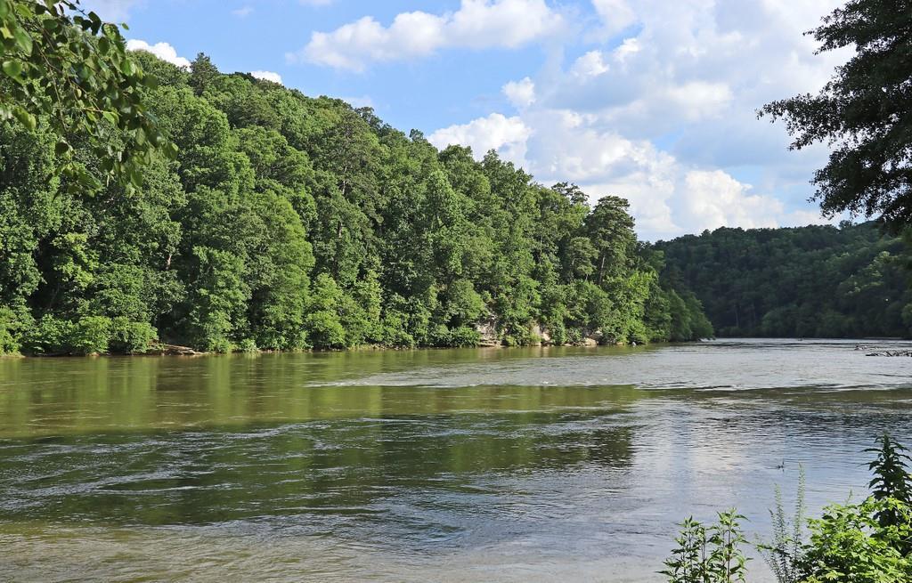 1078 Riverbend Club Dr., Atlanta, GA 30339