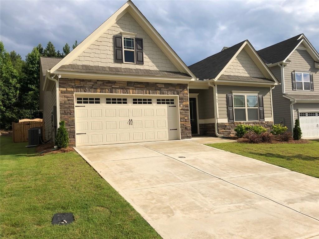 705 Country Ridge Dr., Hoschton, GA 30548