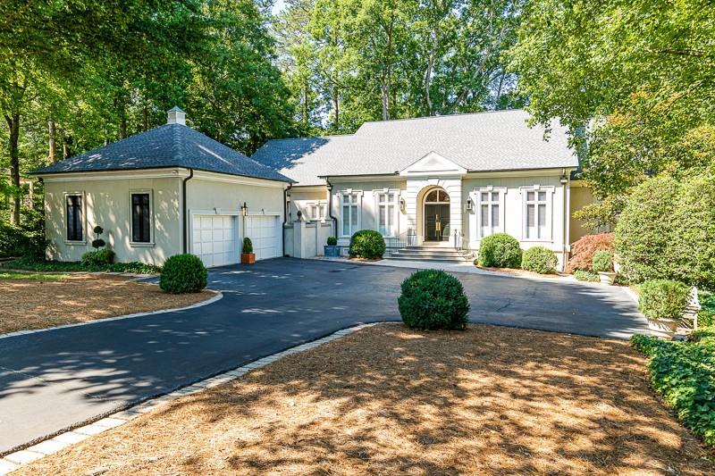 1171 Northmoor Ct., Atlanta, GA 30327