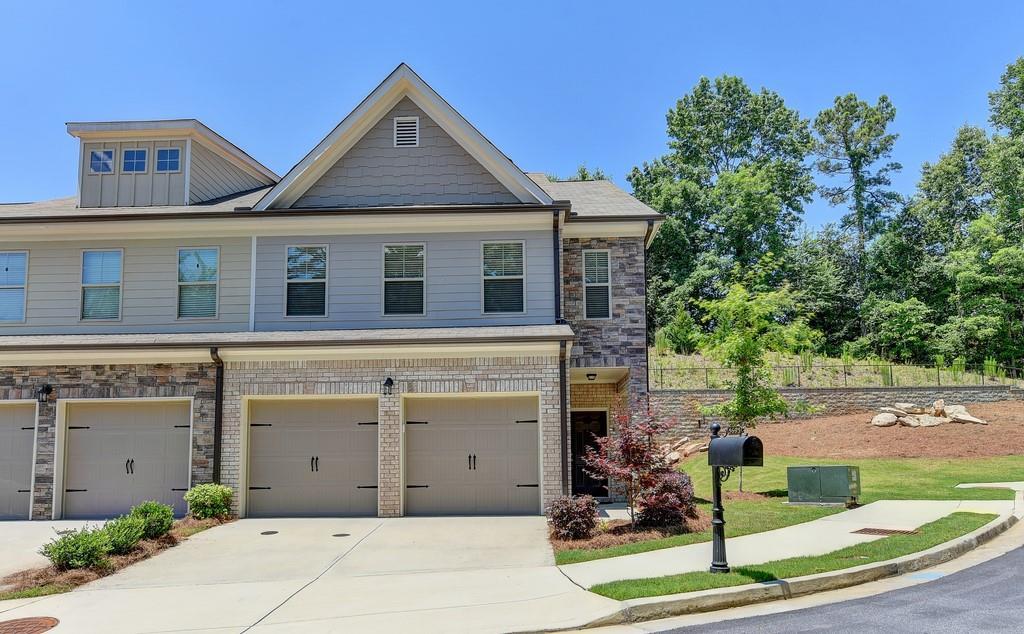 5695 Warmstone Ln., Suwanee, GA 30024
