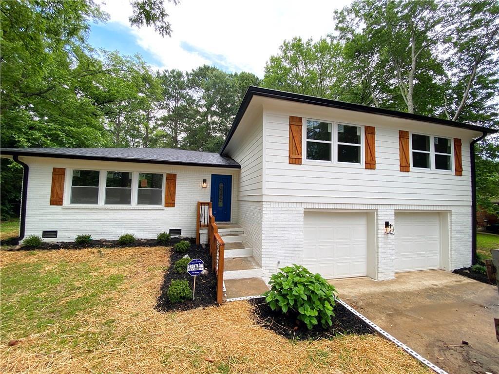 1690 Old Rex Morrow Rd., Morrow, GA 30260