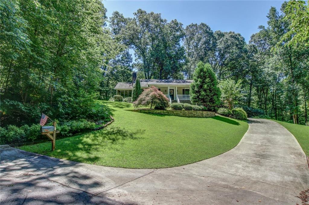 5310 East Shore Dr., Conyers, GA 30094