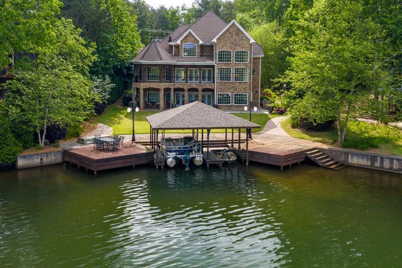 10104 Lakeview Pkwy., Villa Rica, GA 30180