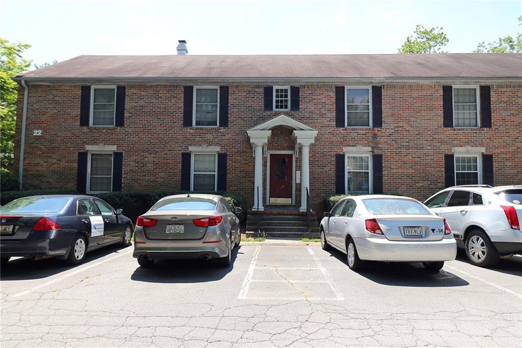 6700 Roswell Rd. #22B, Atlanta, GA 30328