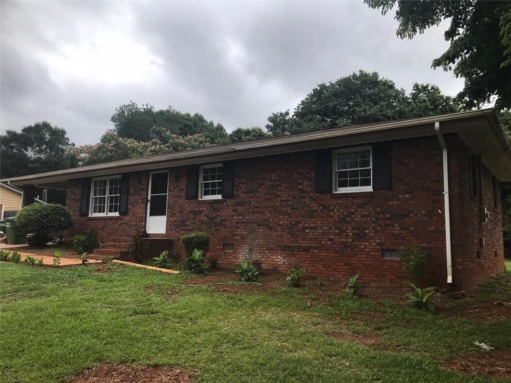 1229 Fairview Dr., Monroe, GA 30656