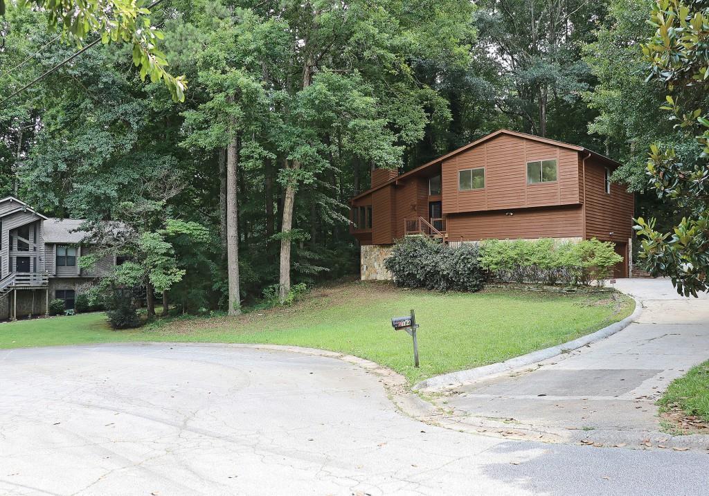 184 Castlebar Ct., Mableton, GA 30126