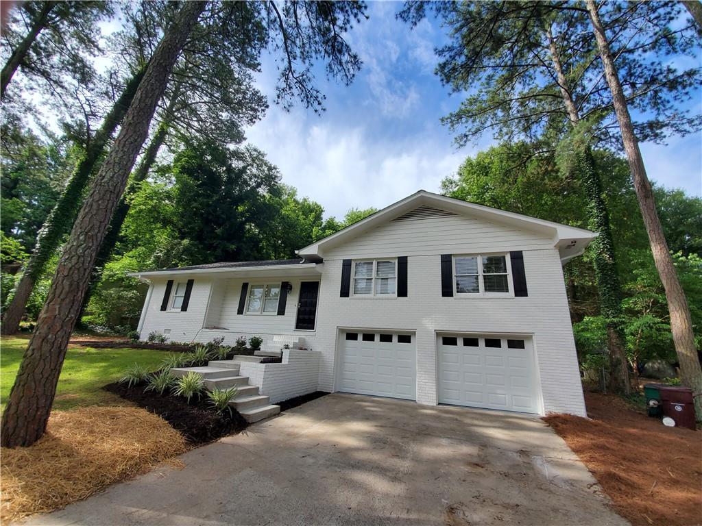 508 Neese Rd., Woodstock, GA 30188