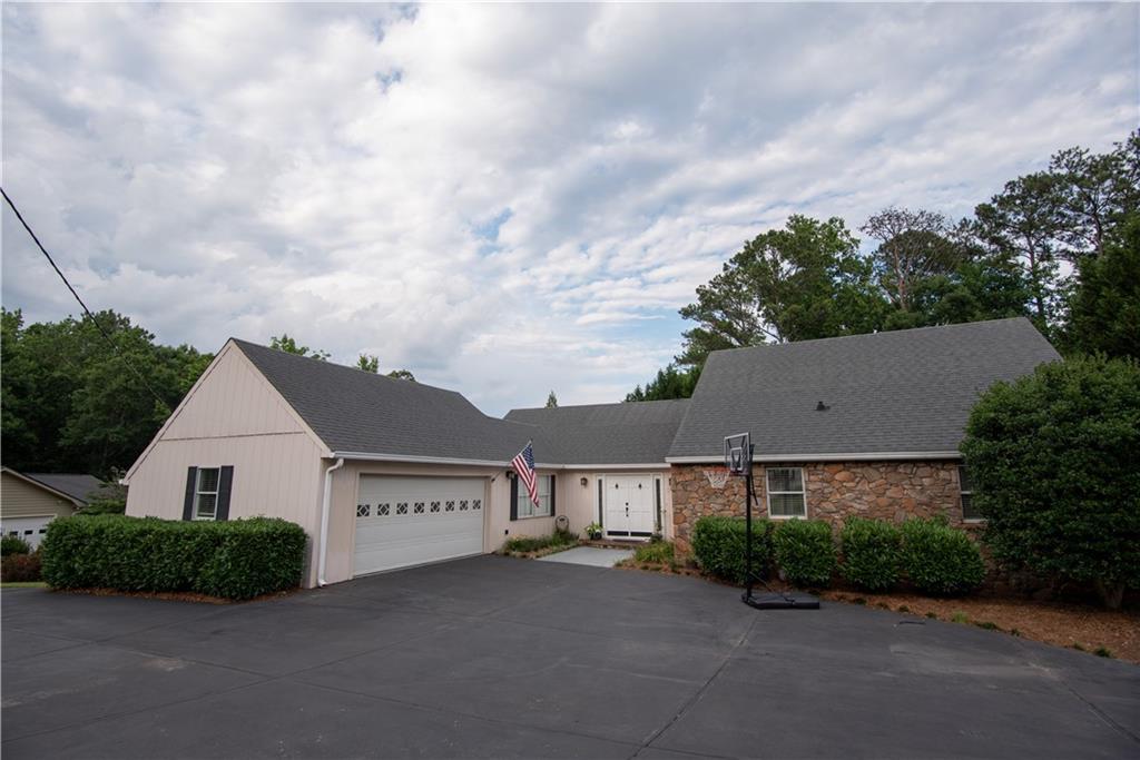 6171 Farmington Ln., Covington, GA 30014