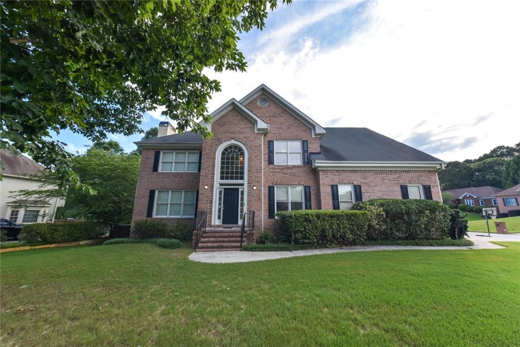 3828 Glen Robbie Ct., Loganville, GA 30052